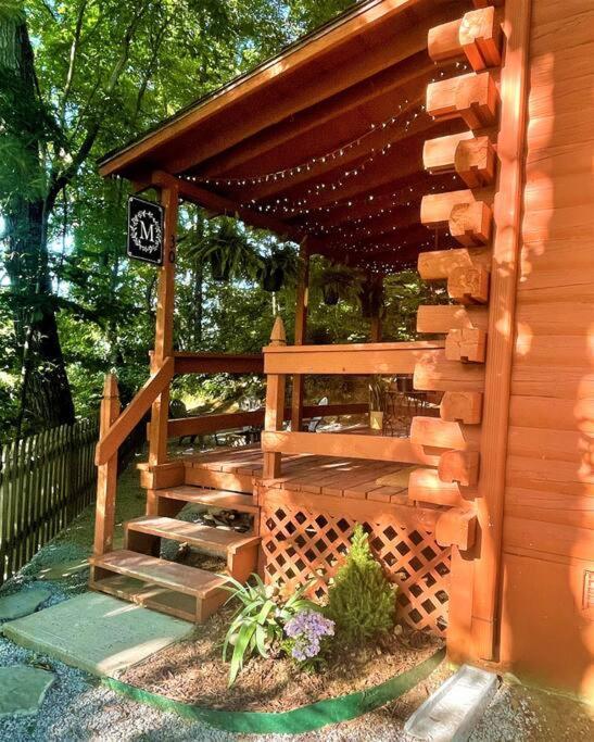 Hemlock Hideaway Apartment Maggie Valley Exterior photo